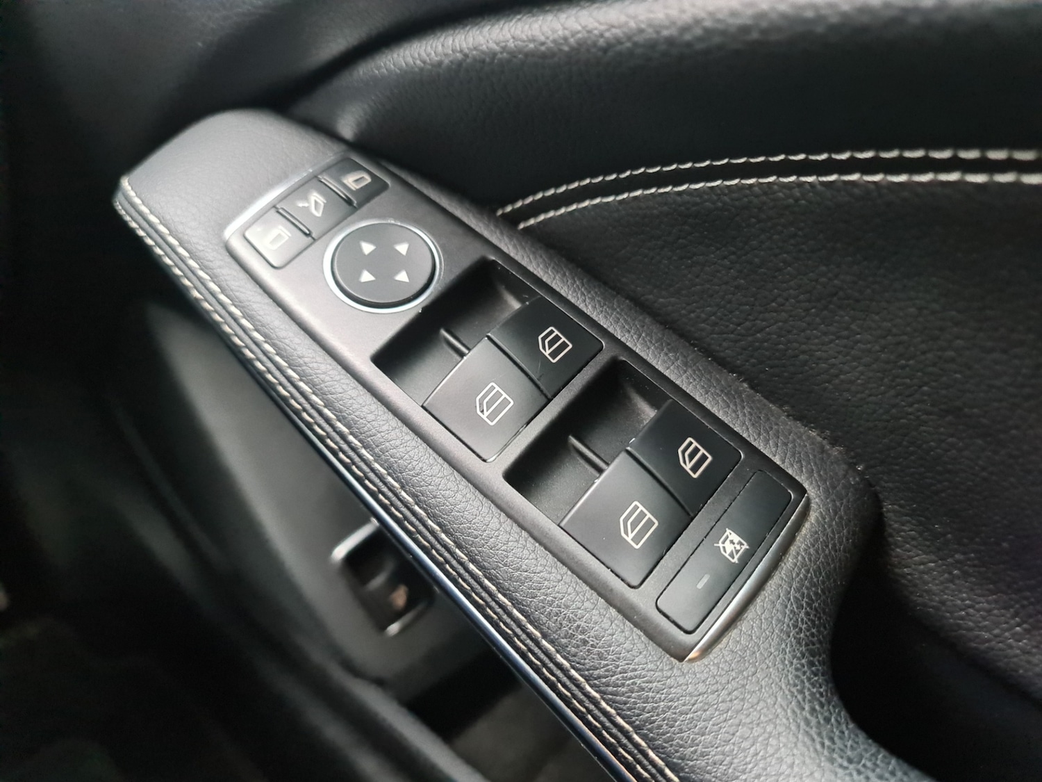 Used Mercedes-Benz GLA 2017 for sale - 77303363: Photo 24