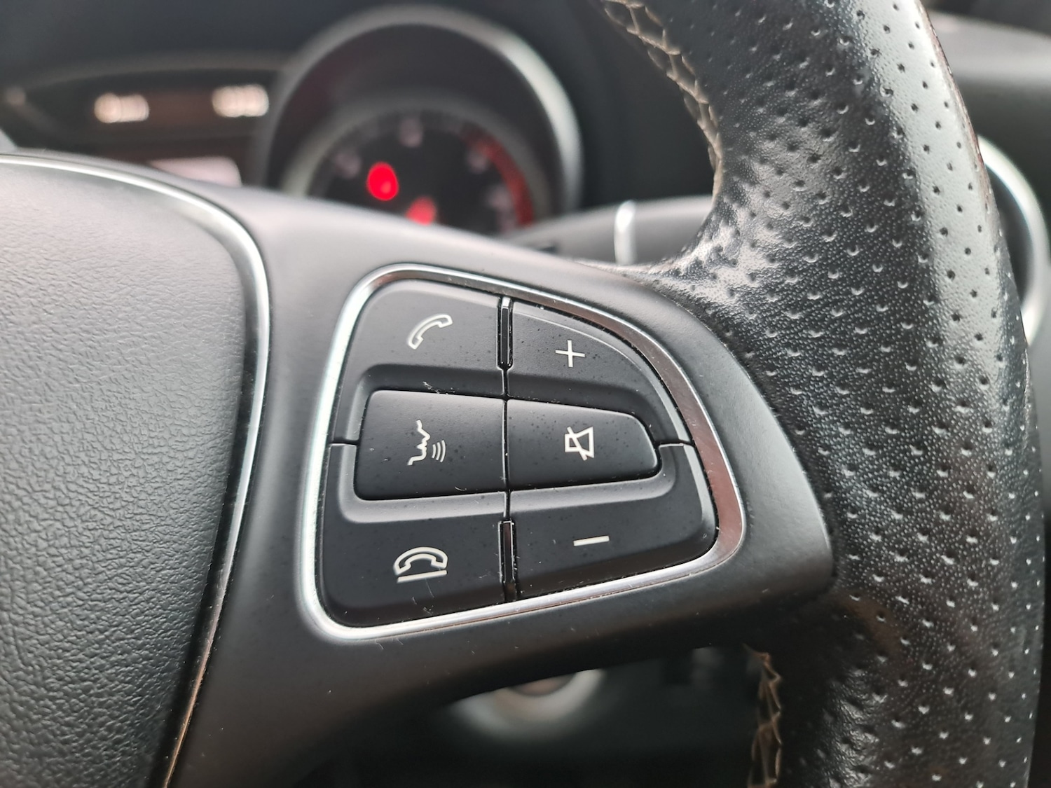 Used Mercedes-Benz GLA 2017 for sale - 77303363: Photo 25