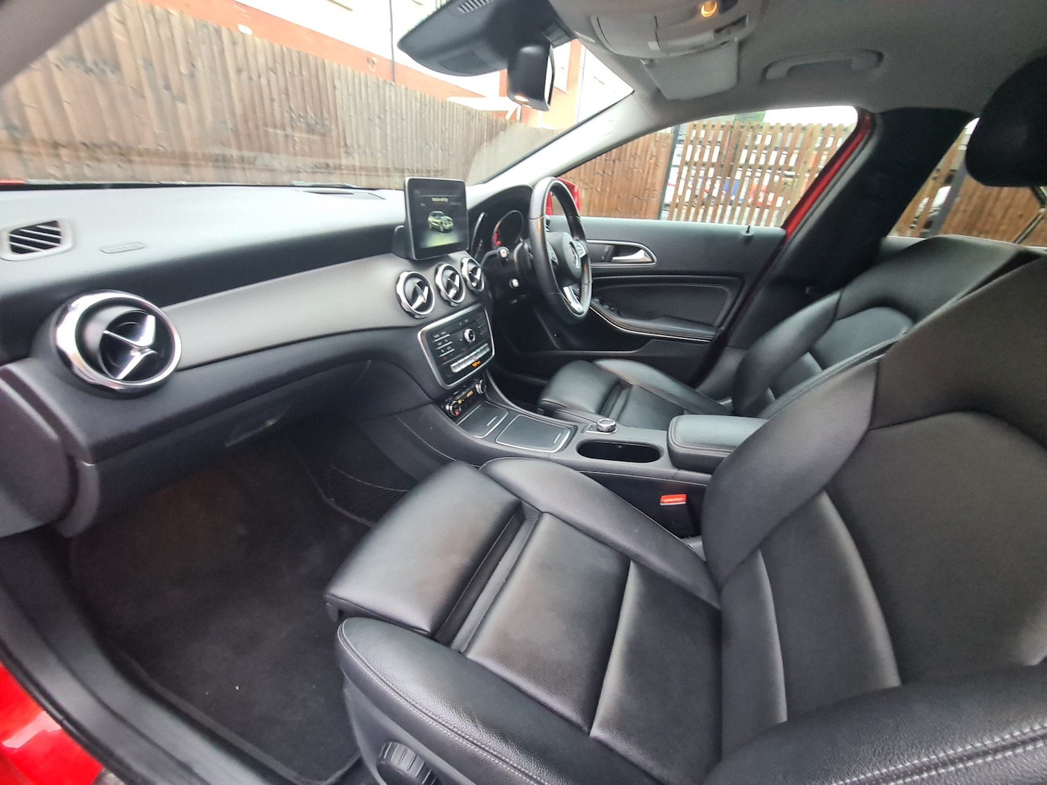 Used Mercedes-Benz GLA 2017 for sale - 77303363: Photo 34