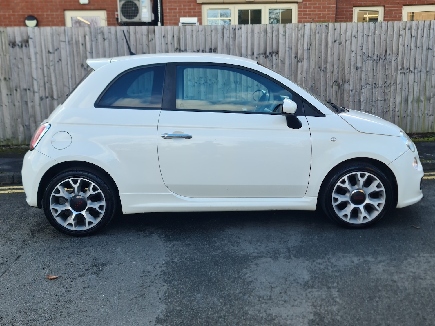 Used Fiat 500 2014 for sale - 77851320: Photo 2