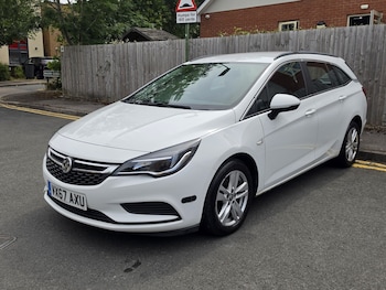 Used Vauxhall Astra 2017 for sale - 79130695: Photo