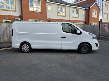 Used Vauxhall Vivaro 2018 for sale - 78801121: Photo