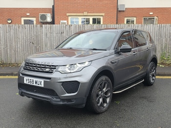 Used Land Rover Discovery Sport 2018 for sale - 78932295: Photo