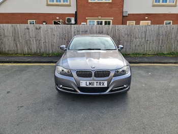 Used BMW 3 Series 2011 for sale - 78213659: Photo