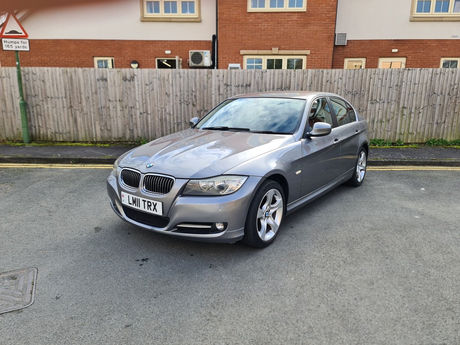 Used BMW 3 Series 2011 for sale - 78213659: Photo 3