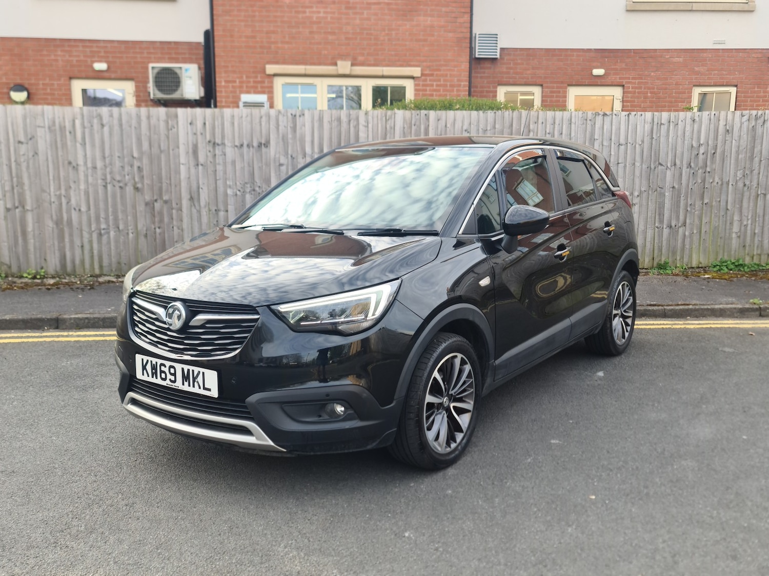 Used Vauxhall Crossland X 2020 for sale - 78213633: Photo 2