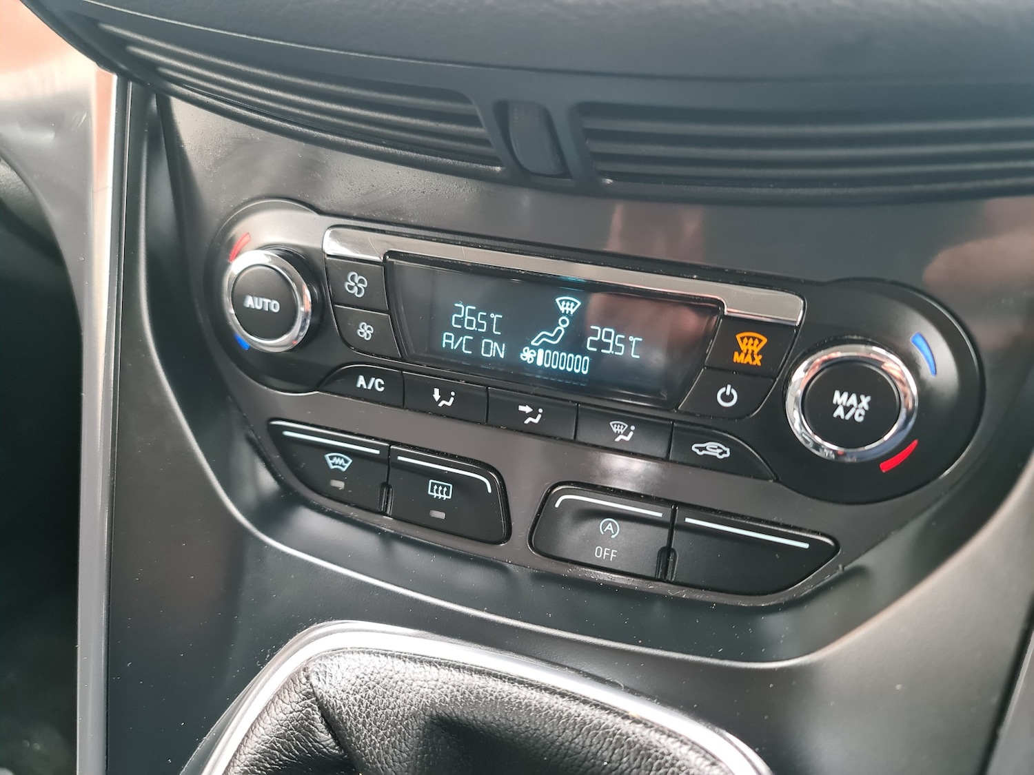 Used Ford Kuga 2016 for sale - 77851370: Photo 10