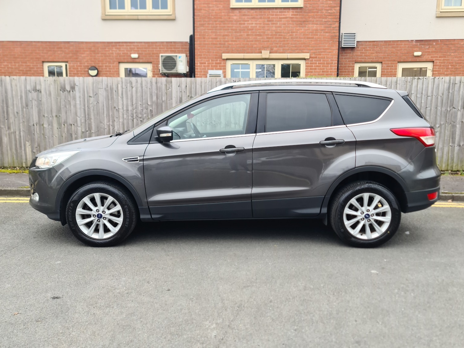 Used Ford Kuga 2016 for sale - 77851370: Photo 4
