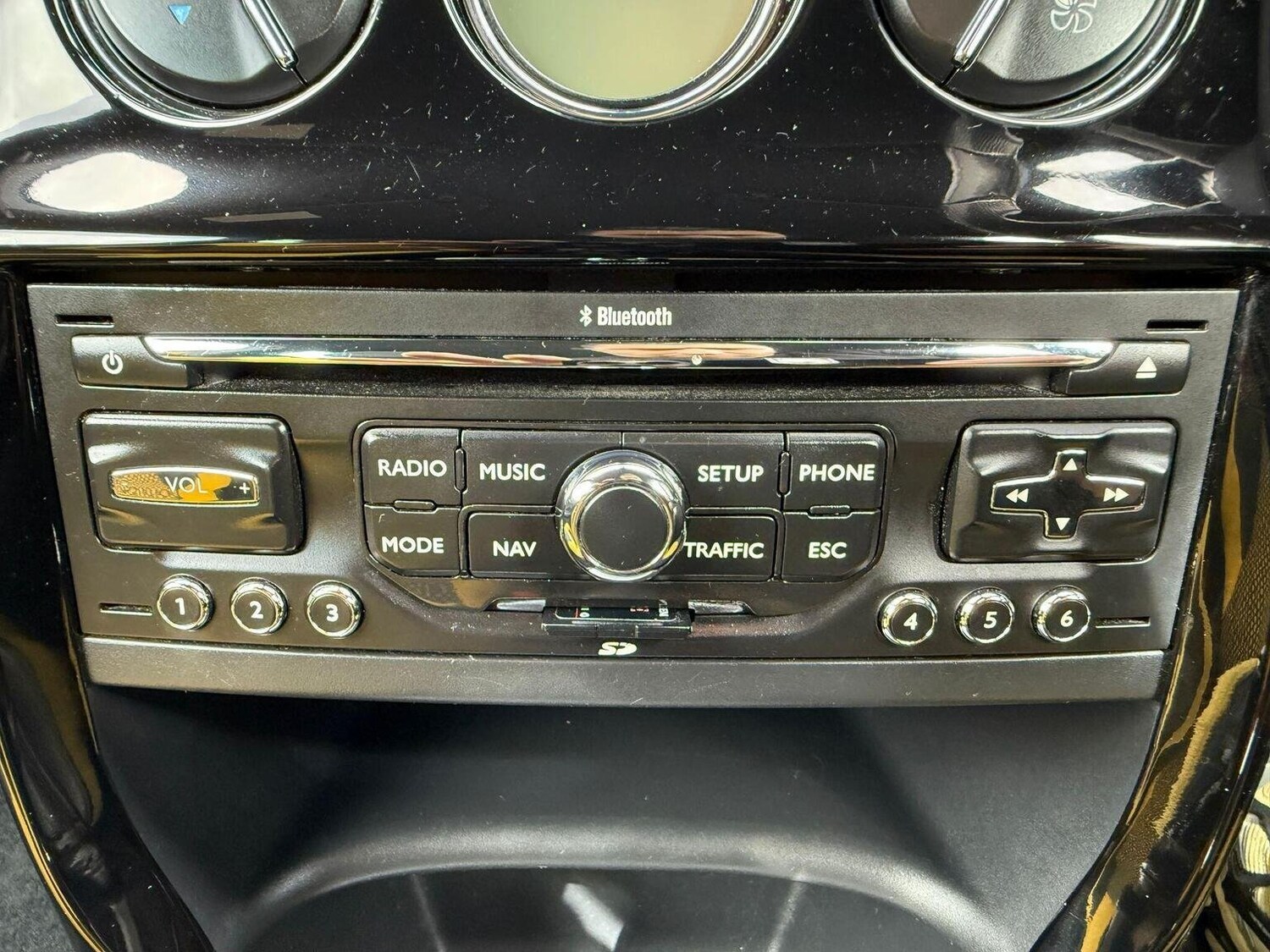 Used Citroen DS3 2010 for sale - 77492903: Photo 14