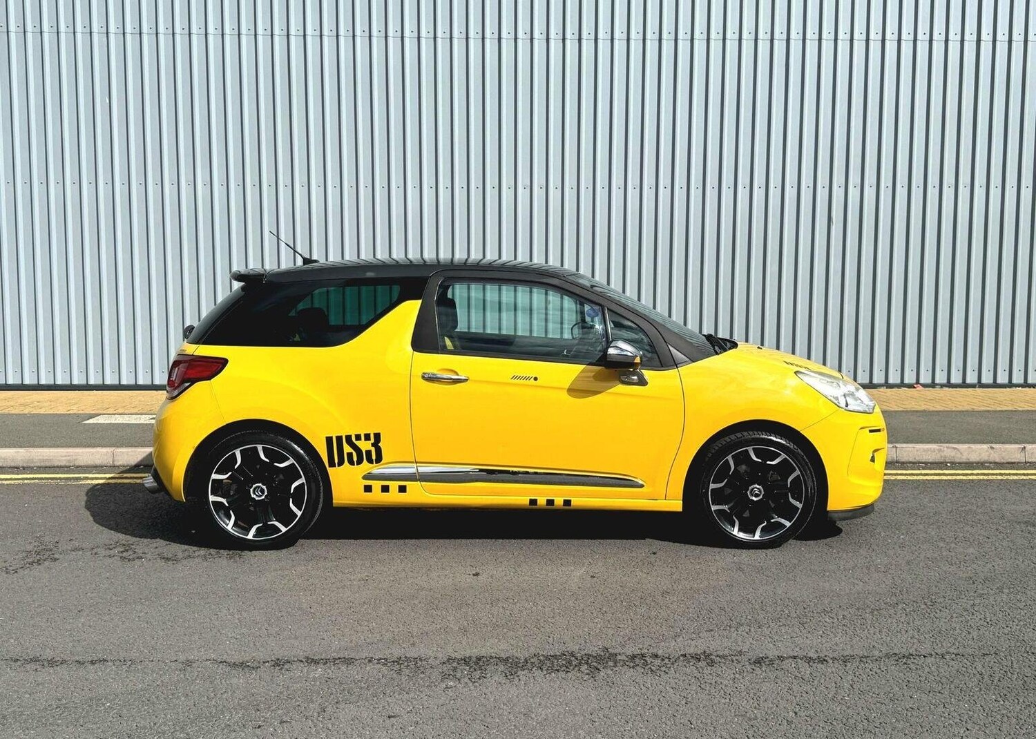 Used Citroen DS3 2010 for sale - 77492903: Photo 7