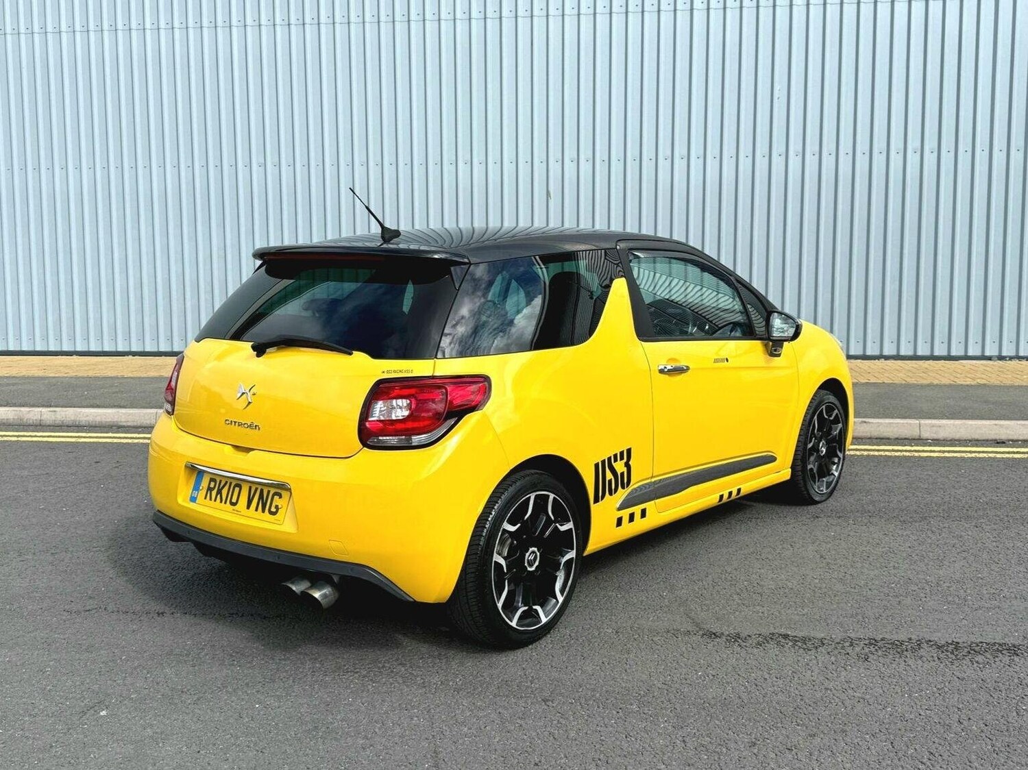 Used Citroen DS3 2010 for sale - 77492903: Photo 8