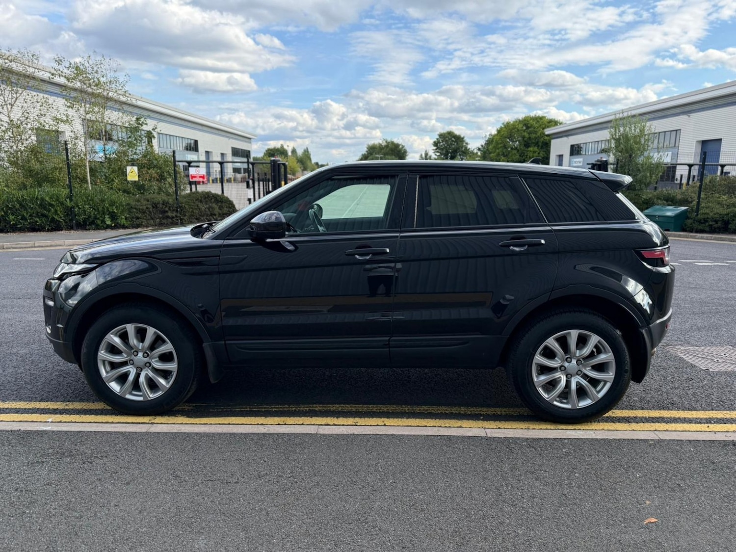 Used Land Rover Range Rover Evoque 2016 for sale - 77735785: Photo 6