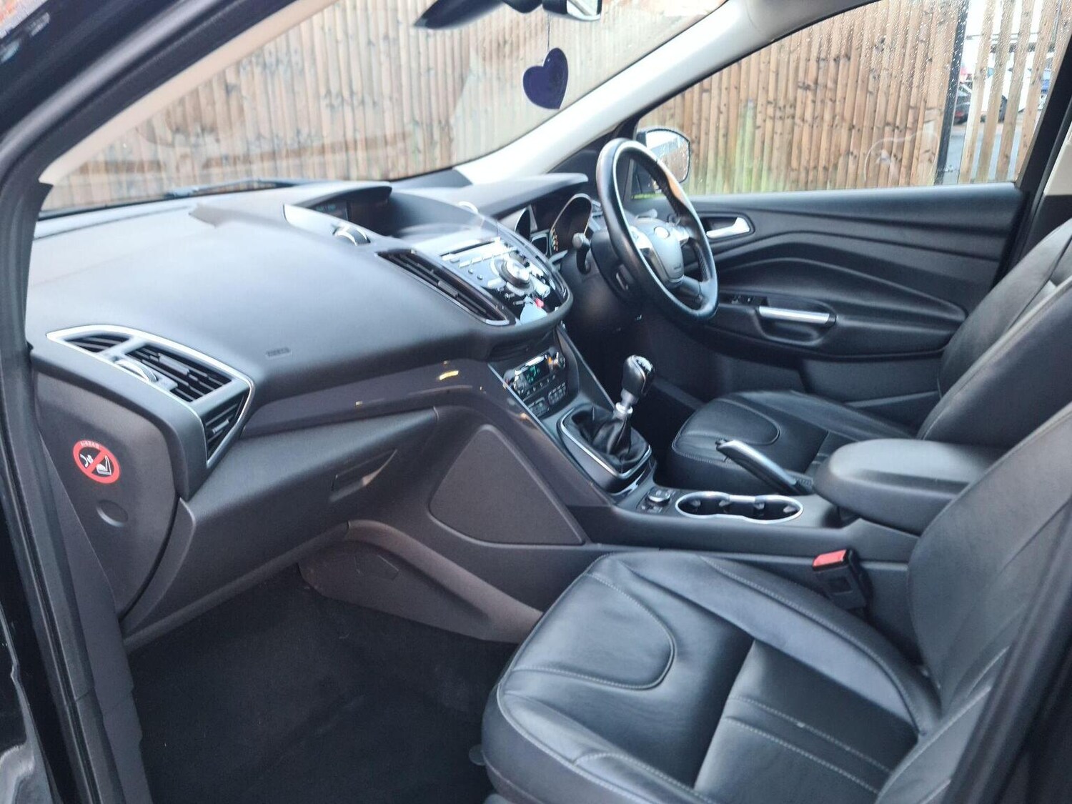 Used Ford Kuga 2015 for sale - 76785024: Photo 25