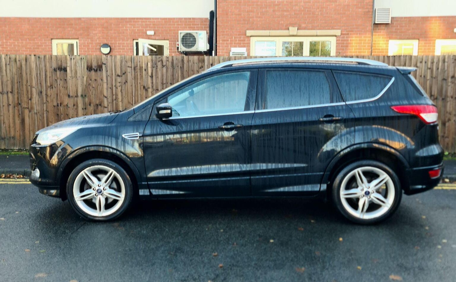 Used Ford Kuga 2015 for sale - 76785024: Photo 5