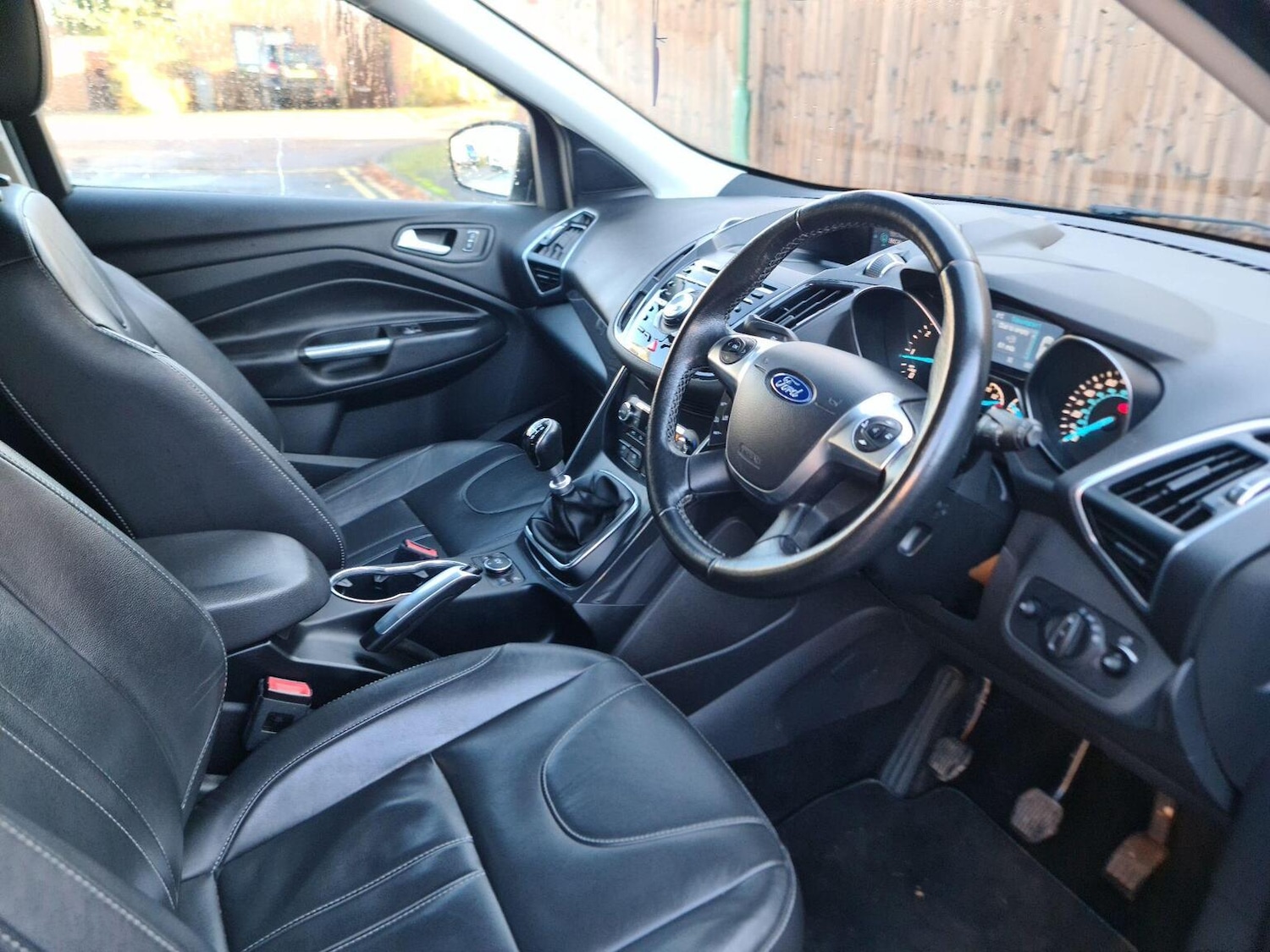 Used Ford Kuga 2015 for sale - 76785024: Photo 9