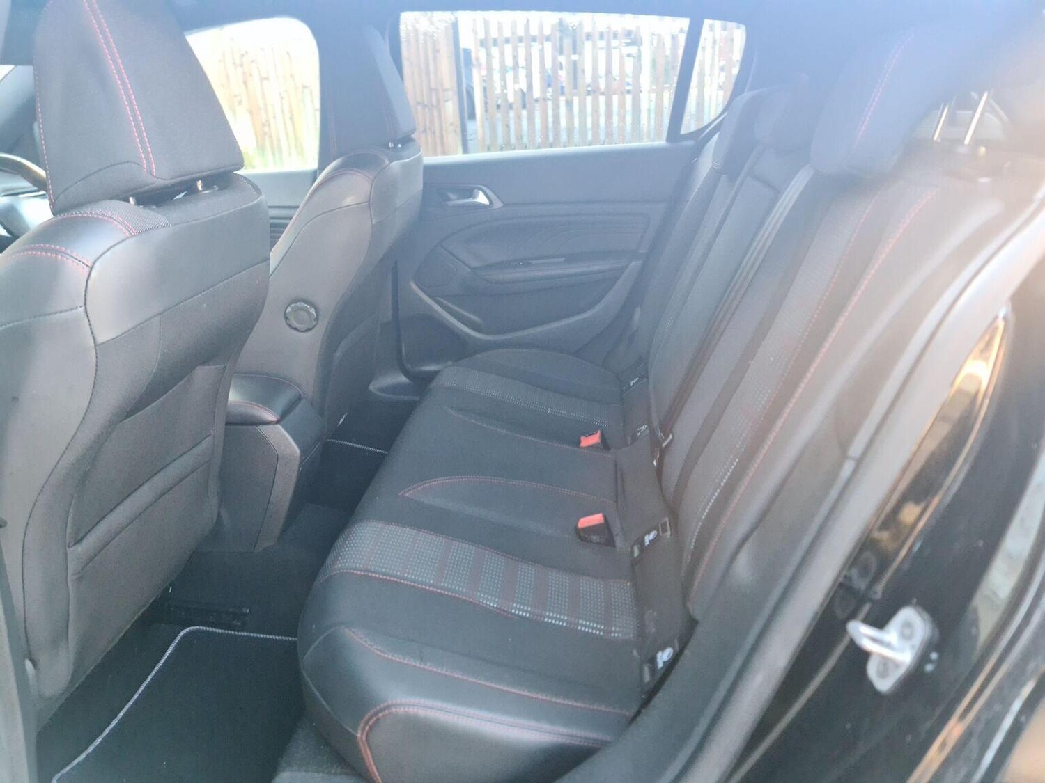 Used Peugeot 308 2016 for sale - 76785033: Photo 11