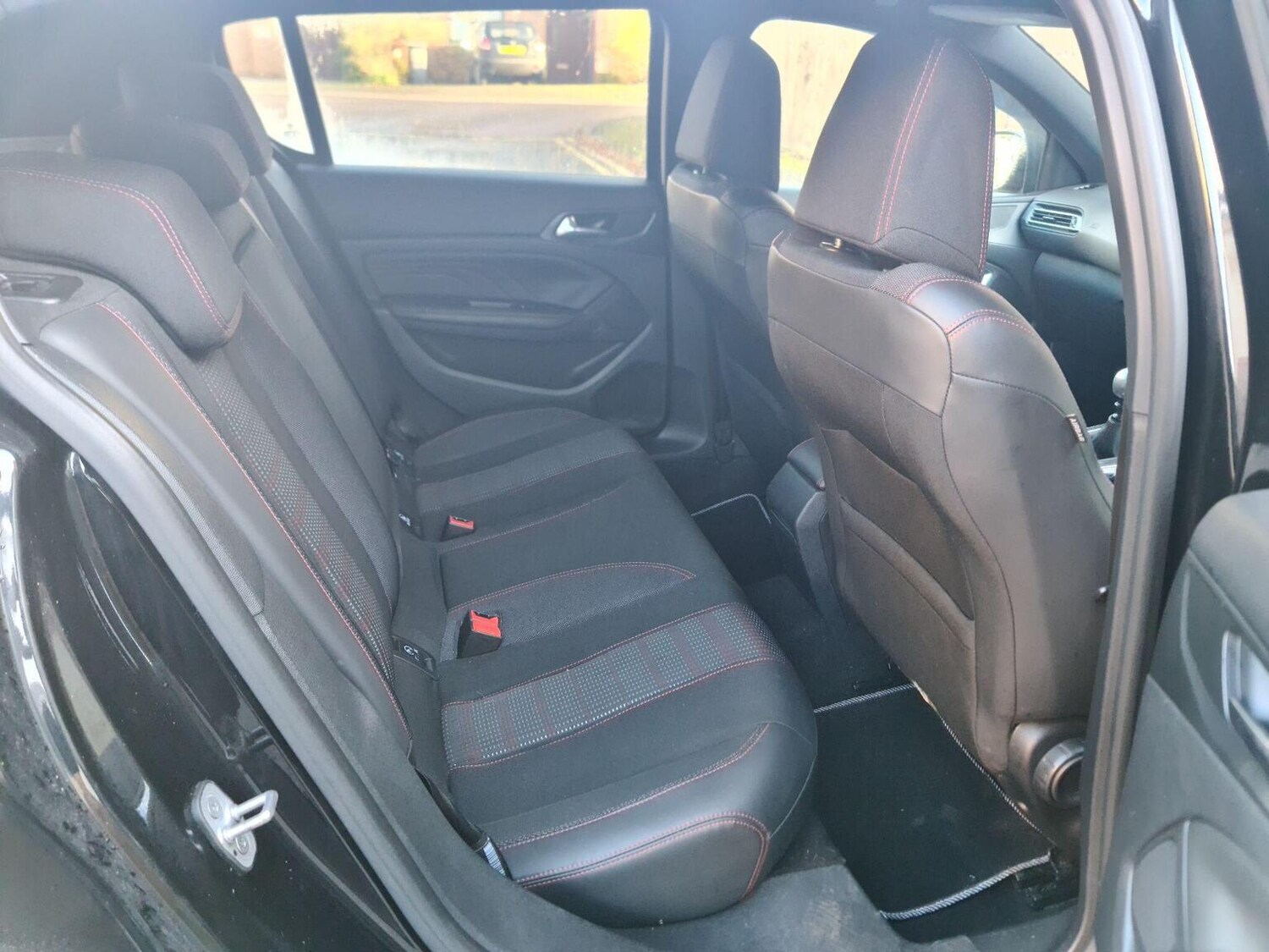 Used Peugeot 308 2016 for sale - 76785033: Photo 13