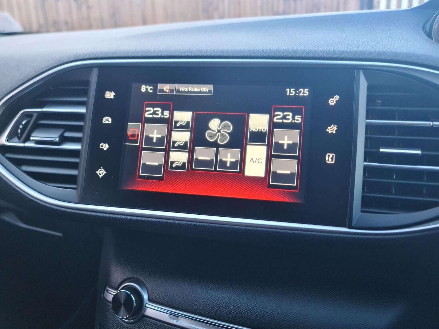 Used Peugeot 308 2016 for sale - 76785033: Photo 18