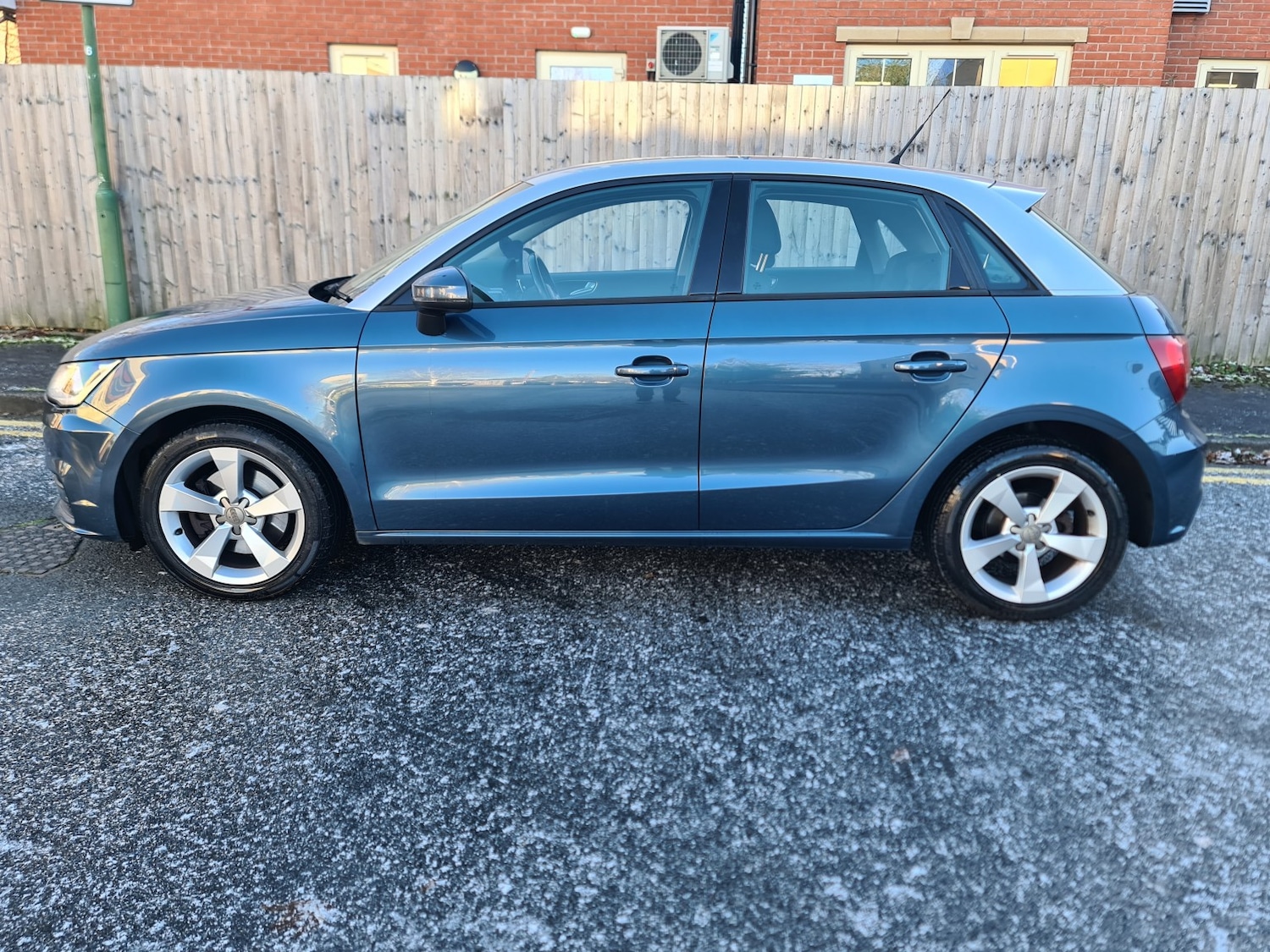 Used Audi A1 2015 for sale - 77492904: Photo 16