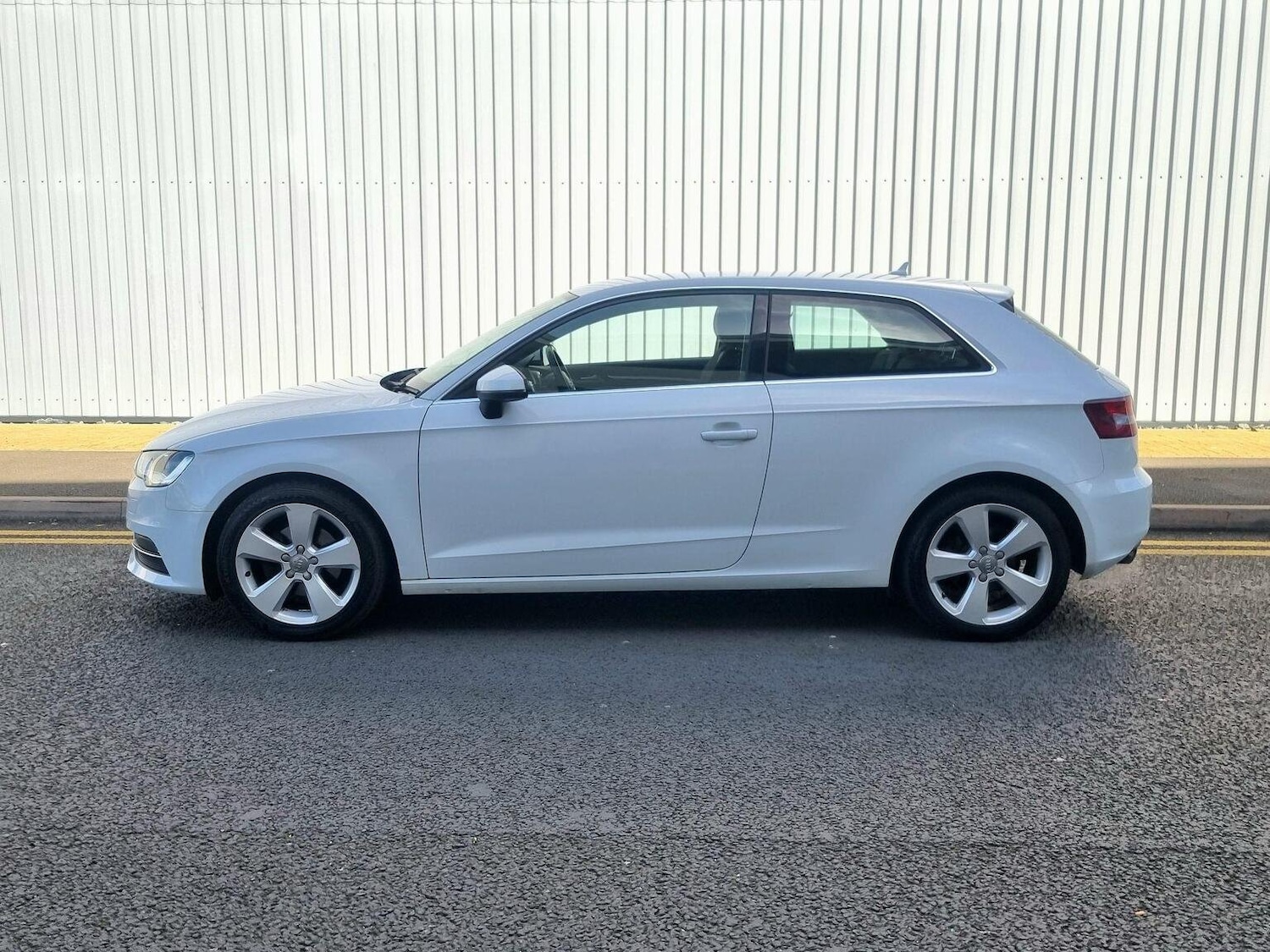 Used Audi A3 2013 for sale - 76777718: Photo 5