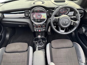 Used MINI Convertible 2021 for sale - 77280590: Photo