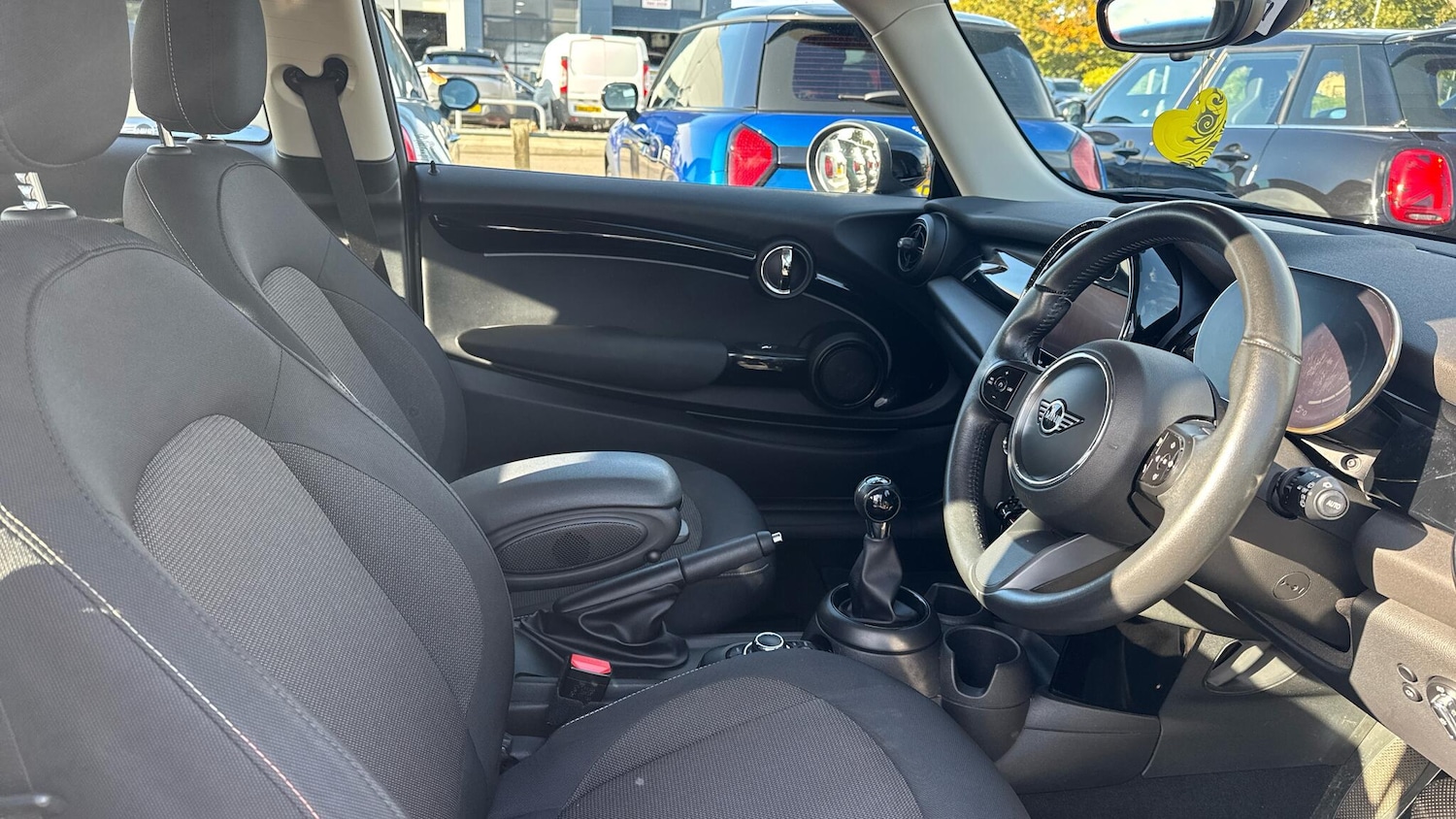 Used MINI Hatch 2022 for sale - 76111634: Photo 11