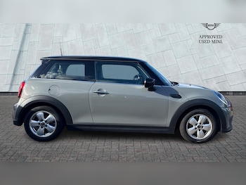 Used MINI Hatch 2022 for sale - 76111634: Photo 3