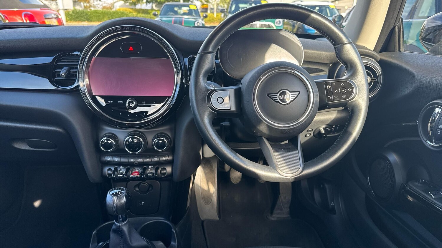 Used MINI Hatch 2022 for sale - 76111634: Photo 4