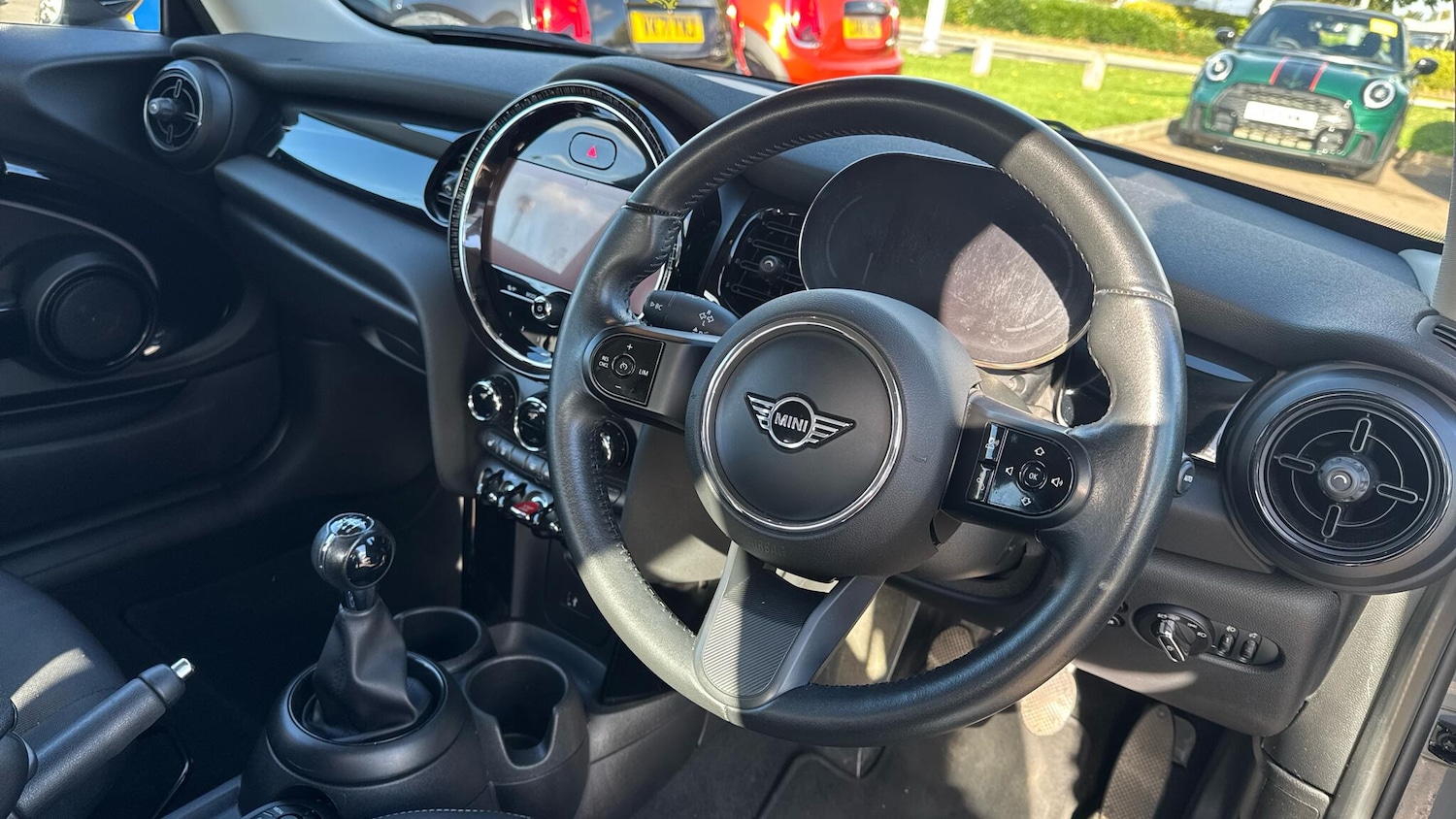 Used MINI Hatch 2022 for sale - 76111634: Photo 6