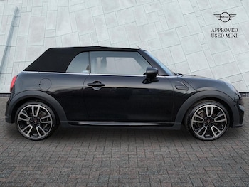 Used MINI Convertible 2024 for sale - 77525724: Photo