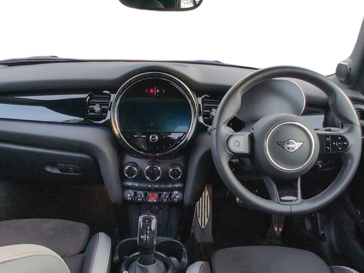 Used MINI Convertible 2024 for sale - 77525724: Photo 4