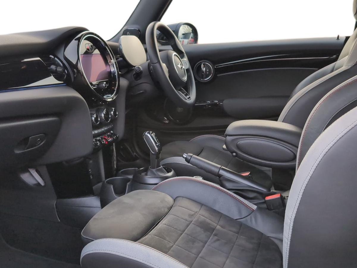 Used MINI Convertible 2024 for sale - 77525724: Photo 7