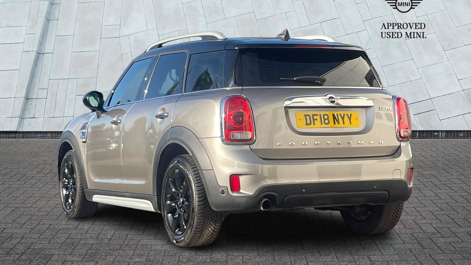 Used MINI Countryman 2018 for sale - 75770733: Photo 2