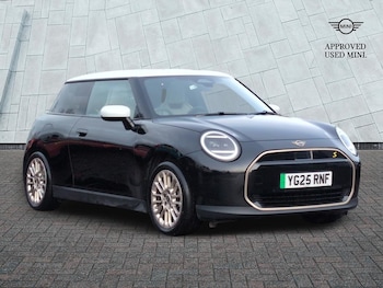Used MINI Electric Cooper 2025 for sale - 77470366: Photo