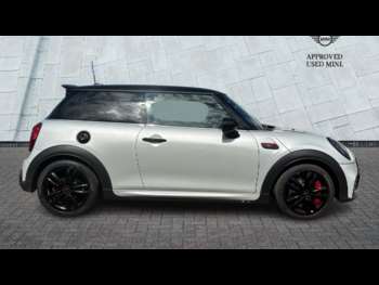 Used MINI Hatch 2021 for sale - 75042275: Photo