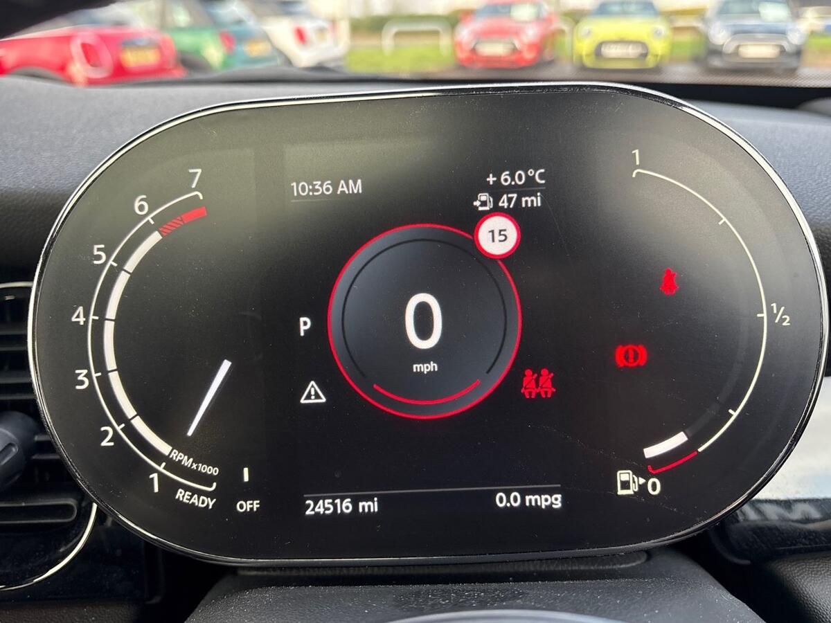 Used MINI Hatch 2023 for sale - 77427510: Photo 9