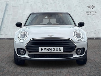Used MINI Clubman 2019 for sale - 76800626: Photo