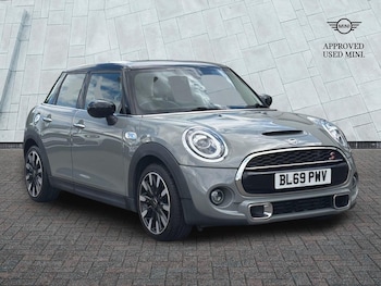 Used MINI Hatch 2020 for sale - 79000851: Photo