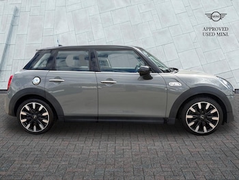 Used MINI Hatch 2020 for sale - 79000851: Photo