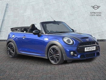Used MINI Convertible 2019 for sale - 79363263: Photo
