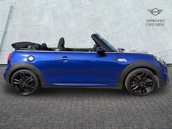 Used MINI Convertible 2019 for sale - 79363263: Photo