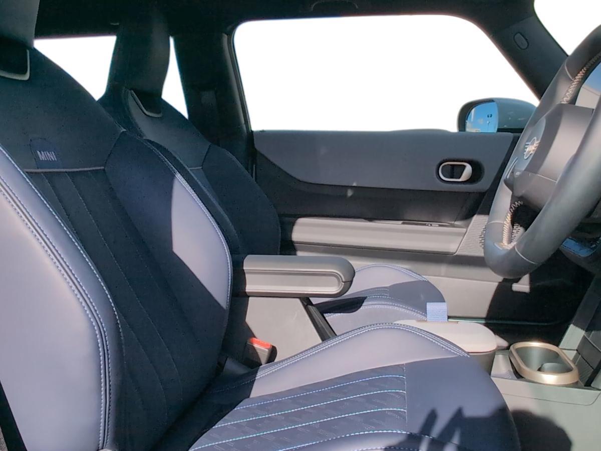 Used MINI Cooper 2024 for sale - 78088095: Photo 11