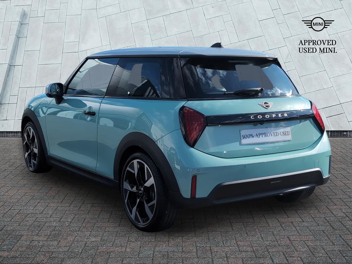 Used MINI Cooper 2024 for sale - 78088095: Photo 2