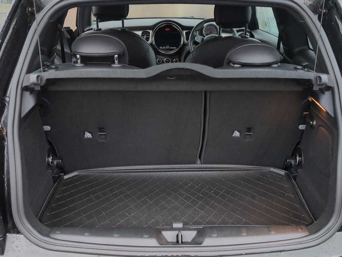 Used MINI Hatch 2023 for sale - 76419872: Photo 10