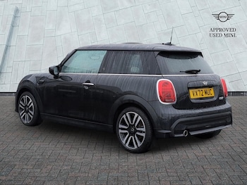 Used MINI Hatch 2023 for sale - 76419872: Photo