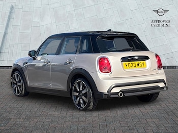 Used MINI Hatch 2023 for sale - 79485510: Photo