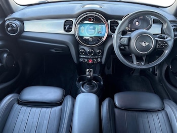 Used MINI Hatch 2023 for sale - 79485510: Photo