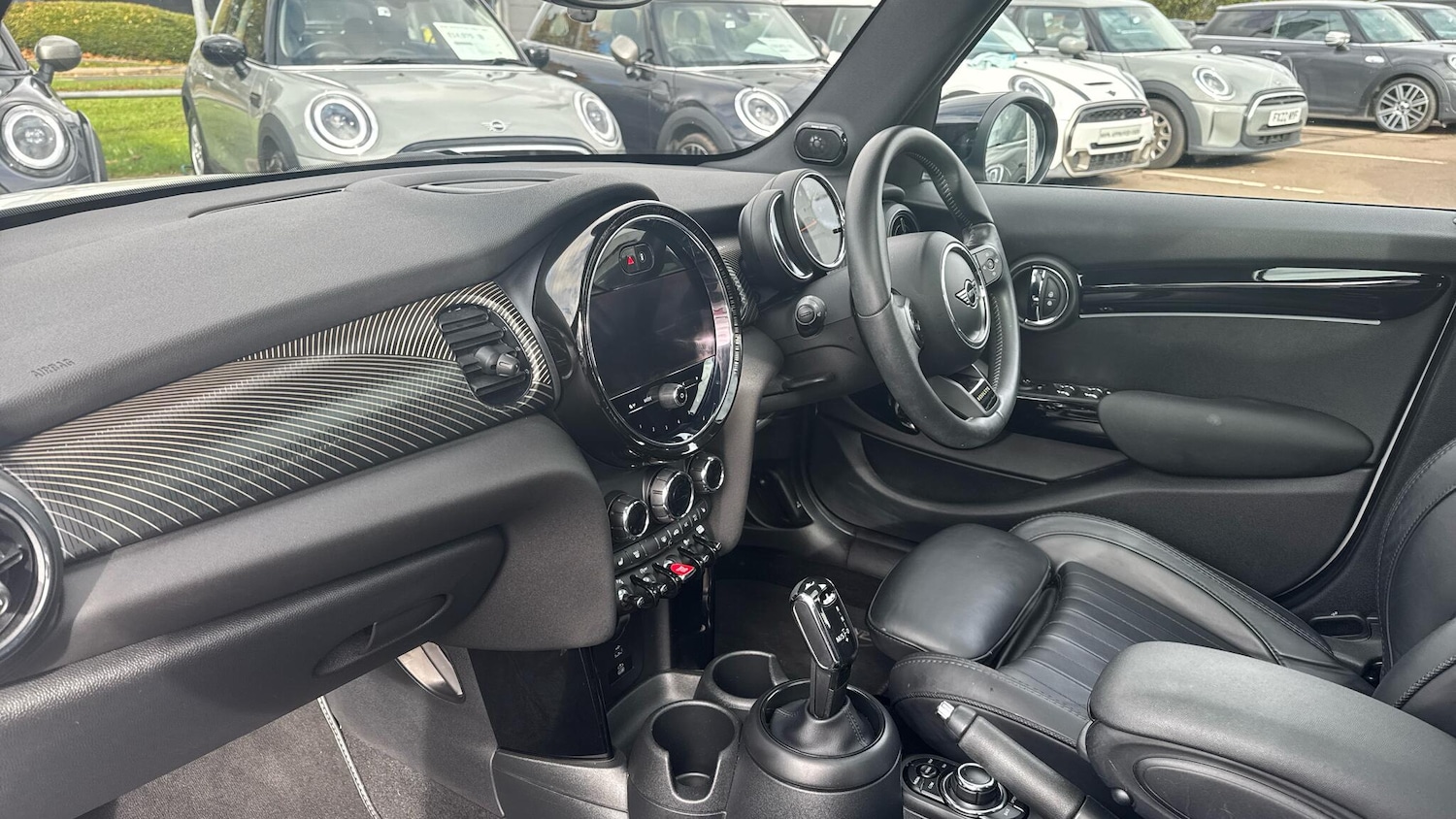 Used MINI Hatch 2023 for sale - 77124499: Photo 7