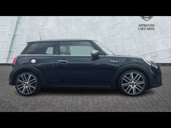 Used MINI Hatch 2023 for sale - 75116047: Photo