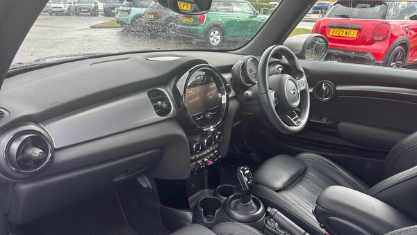 Used MINI Hatch 2023 for sale - 75709376: Photo 7